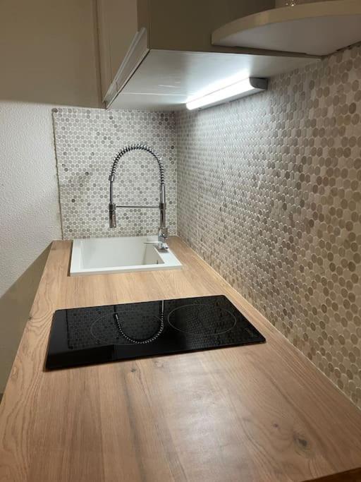 Appart Frontignan Sur La Plage, Piscine, Wifi, Tv, Netflix Екстериор снимка